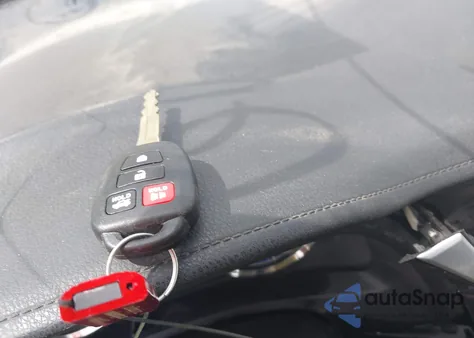 2017 Toyota Corolla L from USA, damaged, VIN 2T1BURHE1HC763700